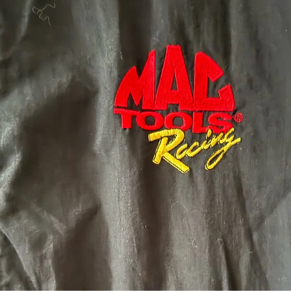 ⬇️ Vintage Swingster Men’s Dale Jarett NASCAR Windbreaker Jacket, Size XL.